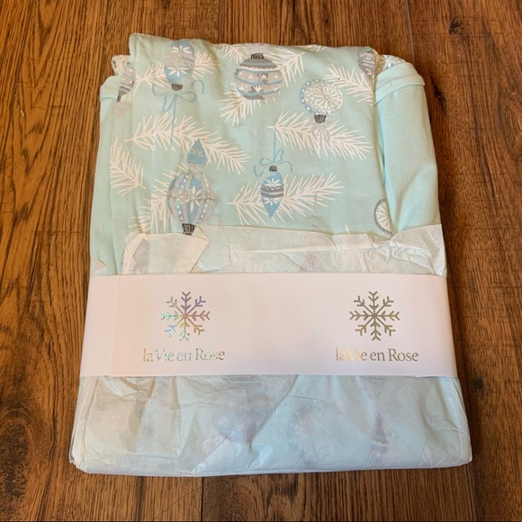 NEW La Vie En Rose 2-Piece PJ Set - Picture 3 of 6